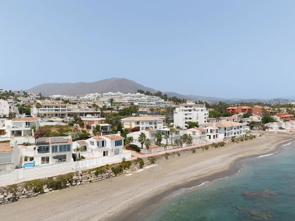Detached Villa in Estepona