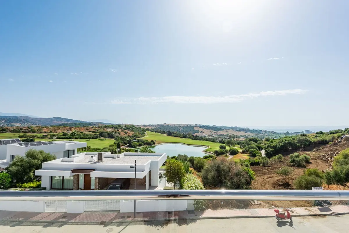 Detached Villa in Estepona