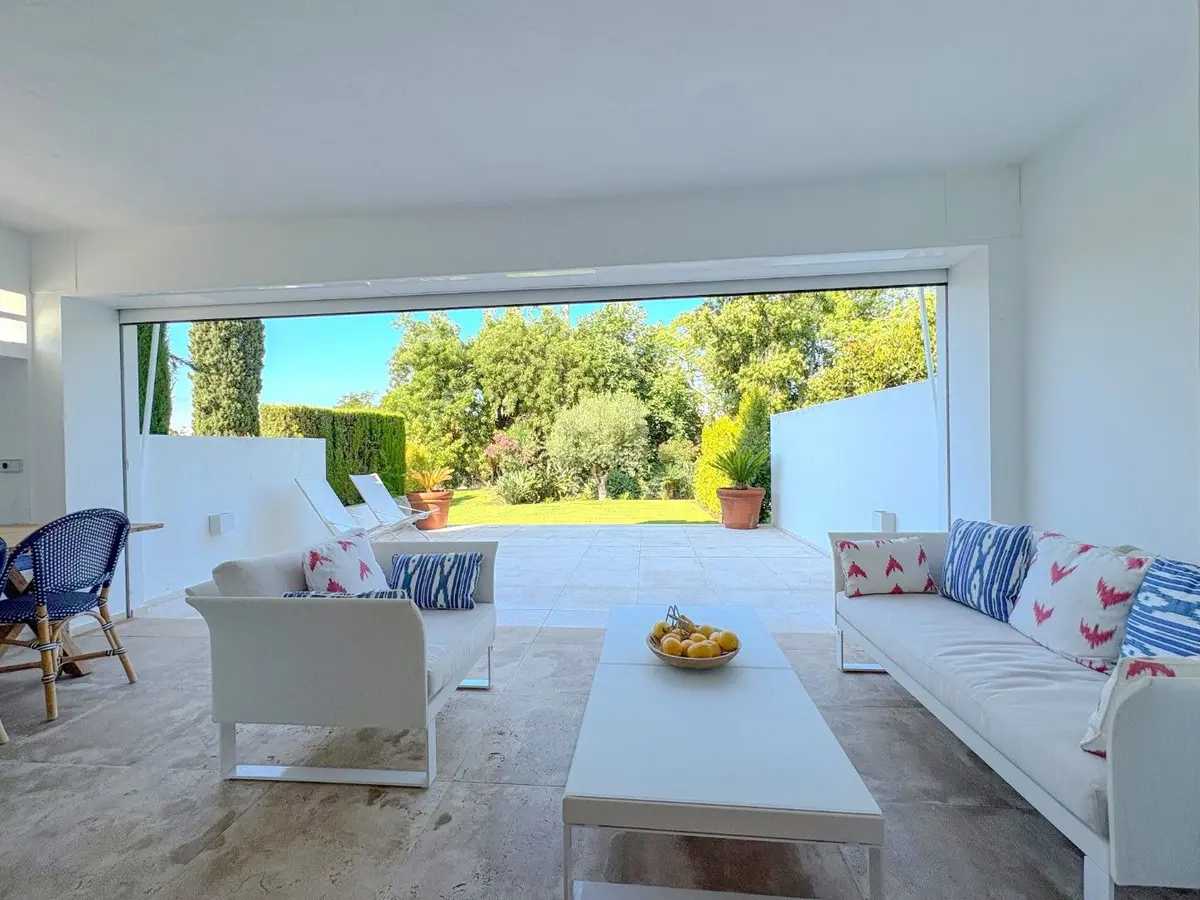 Townhouse in Nueva Andalucía