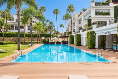 Sea View 2 Bedroom Apartment in Estepona