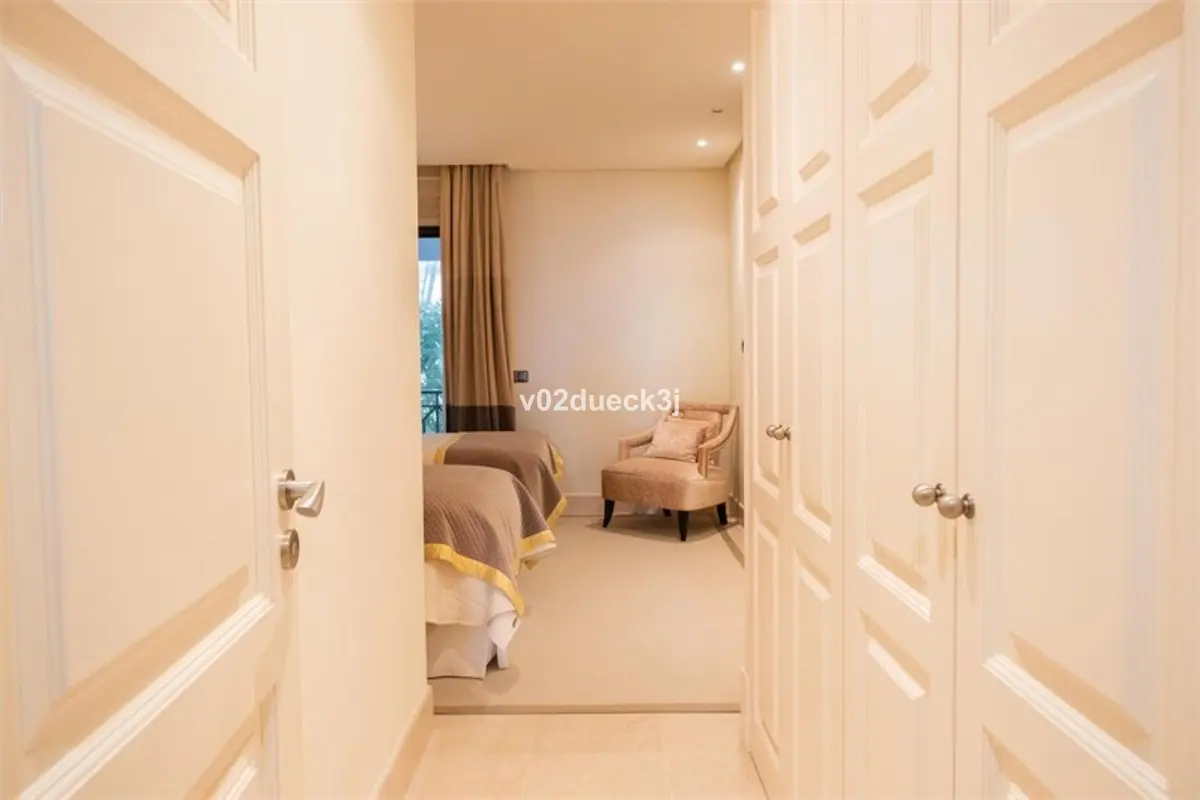 Ground Floor Apartment in Estepona