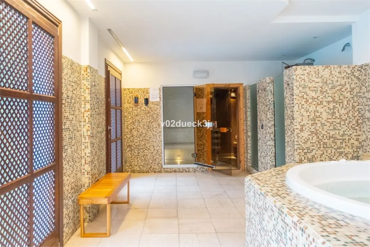 Ground Floor Apartment in Estepona