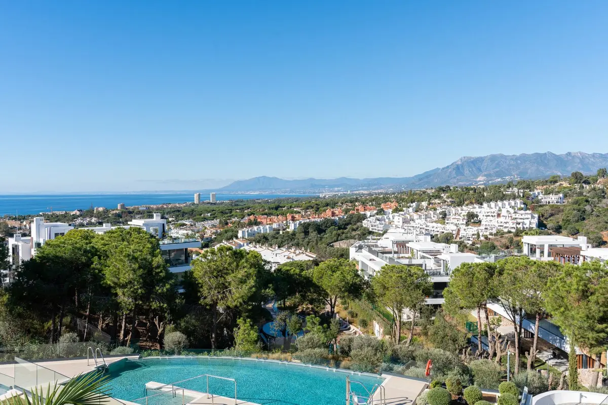 Middle Floor Apartment in Marbella
