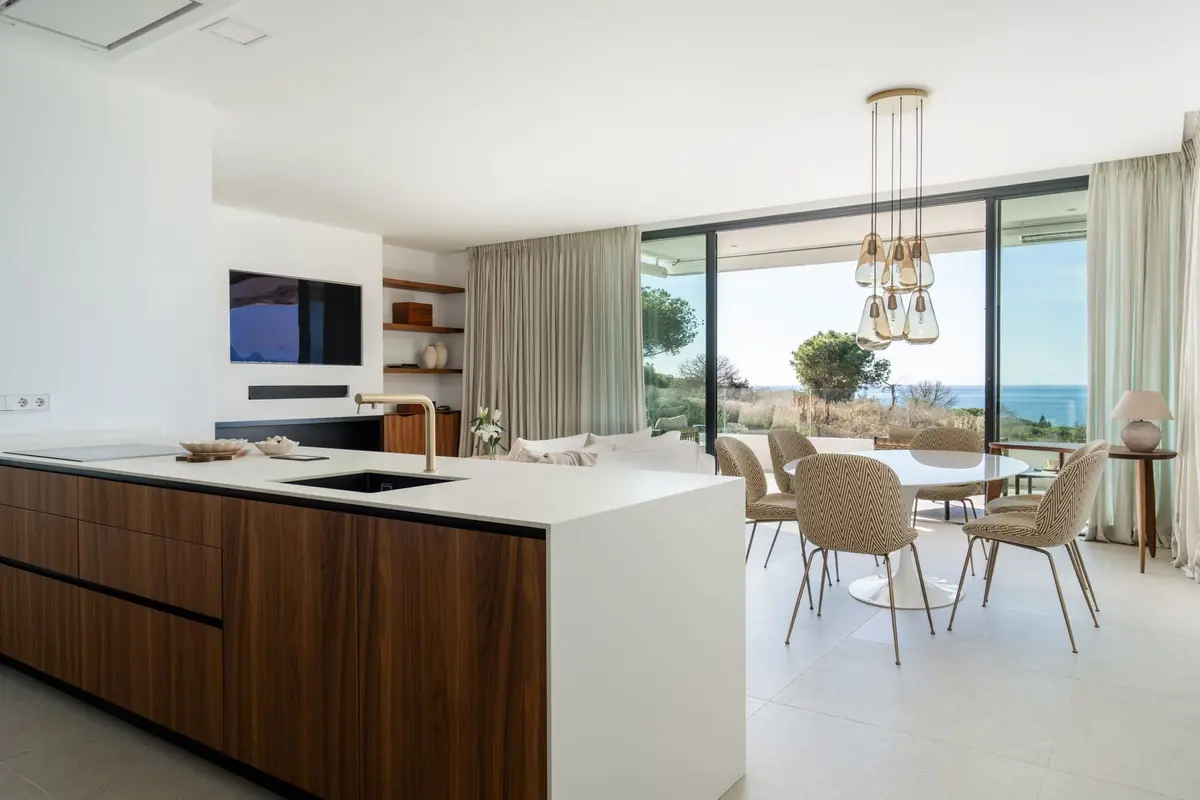 Middle Floor Apartment in Marbella