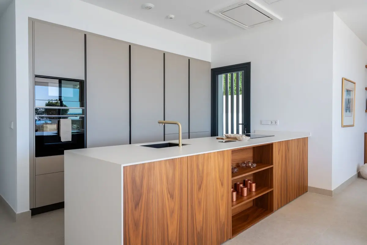 Middle Floor Apartment in Marbella