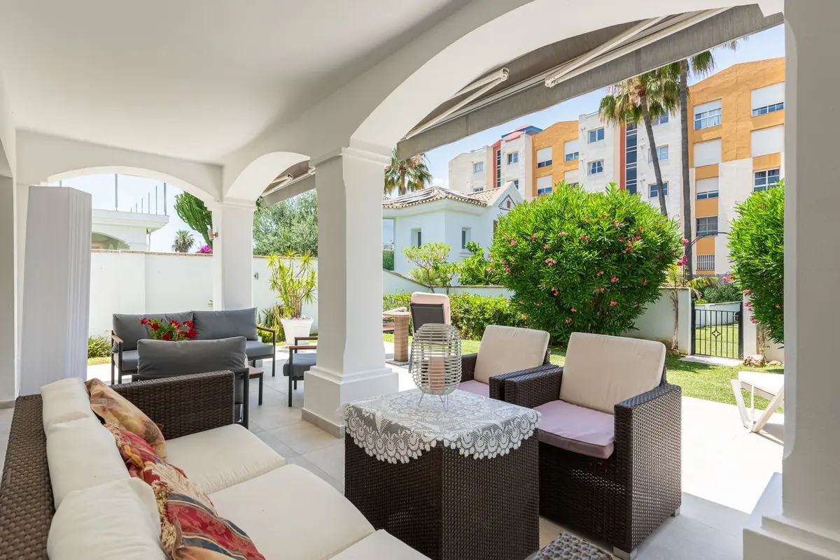Detached Villa in Atalaya