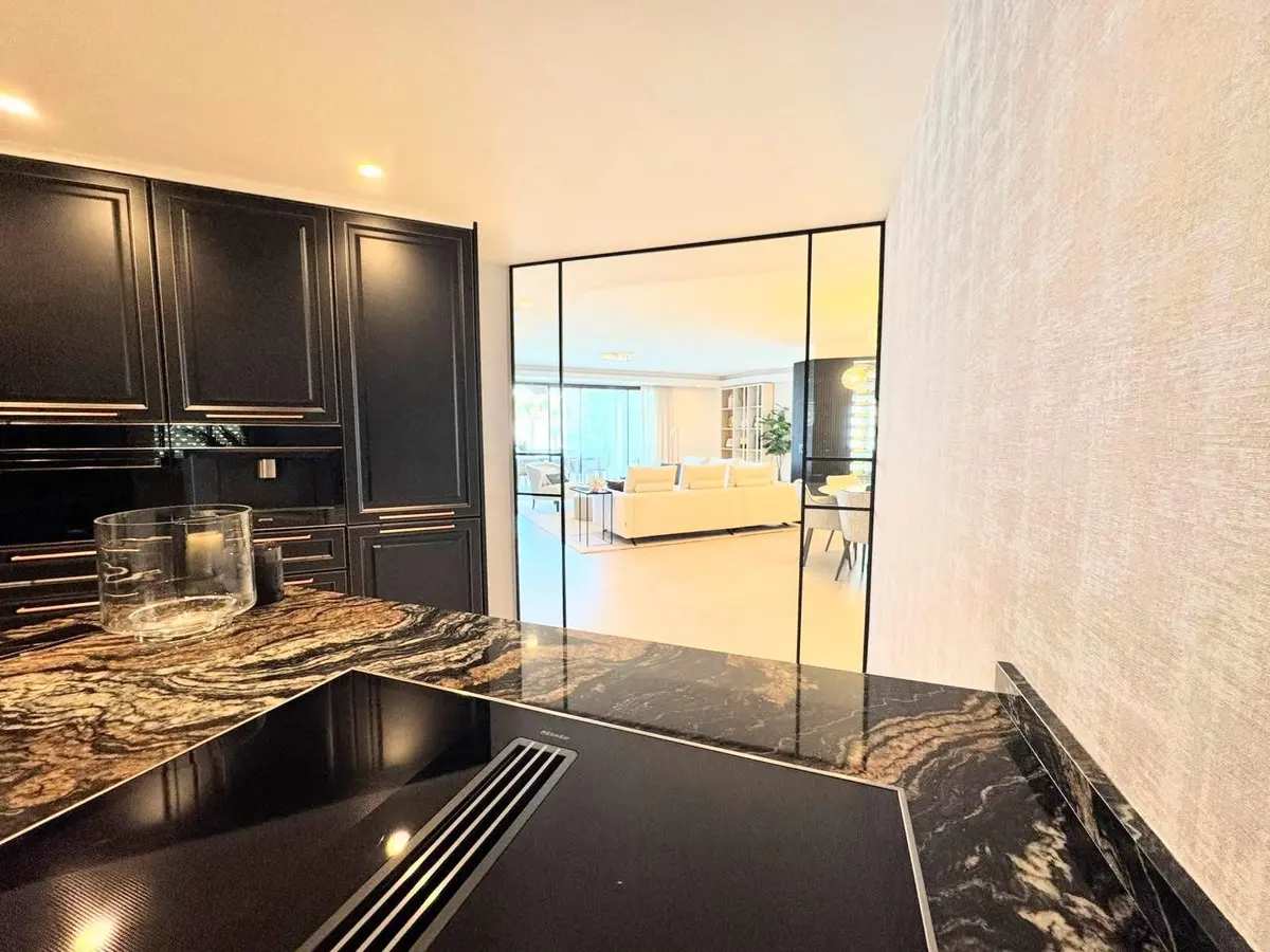 Middle Floor Apartment in Puerto Banús