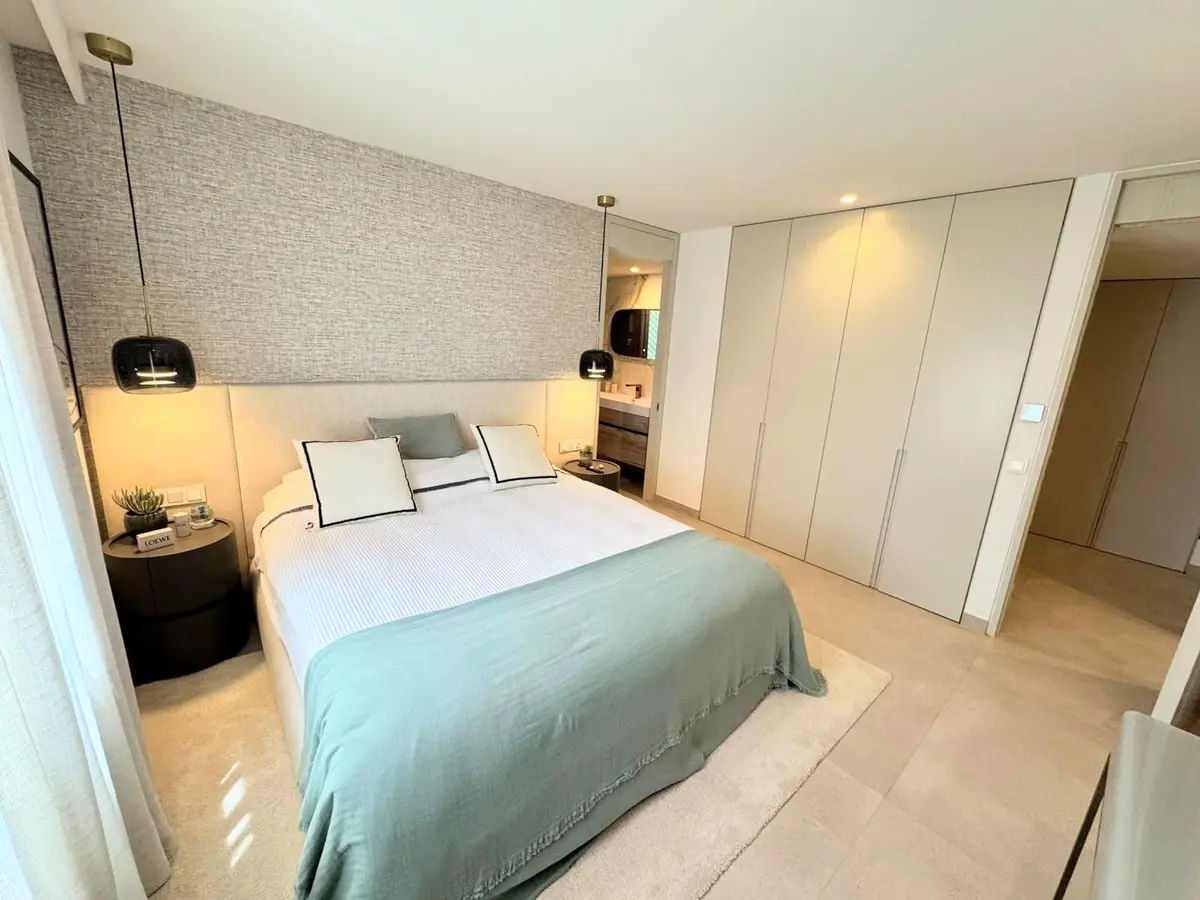 Middle Floor Apartment in Puerto Banús