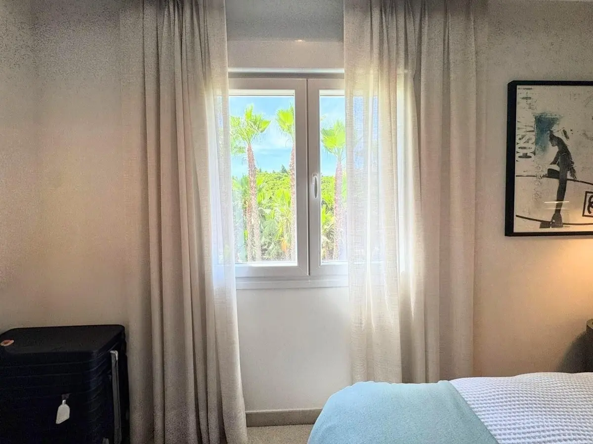 Middle Floor Apartment in Puerto Banús