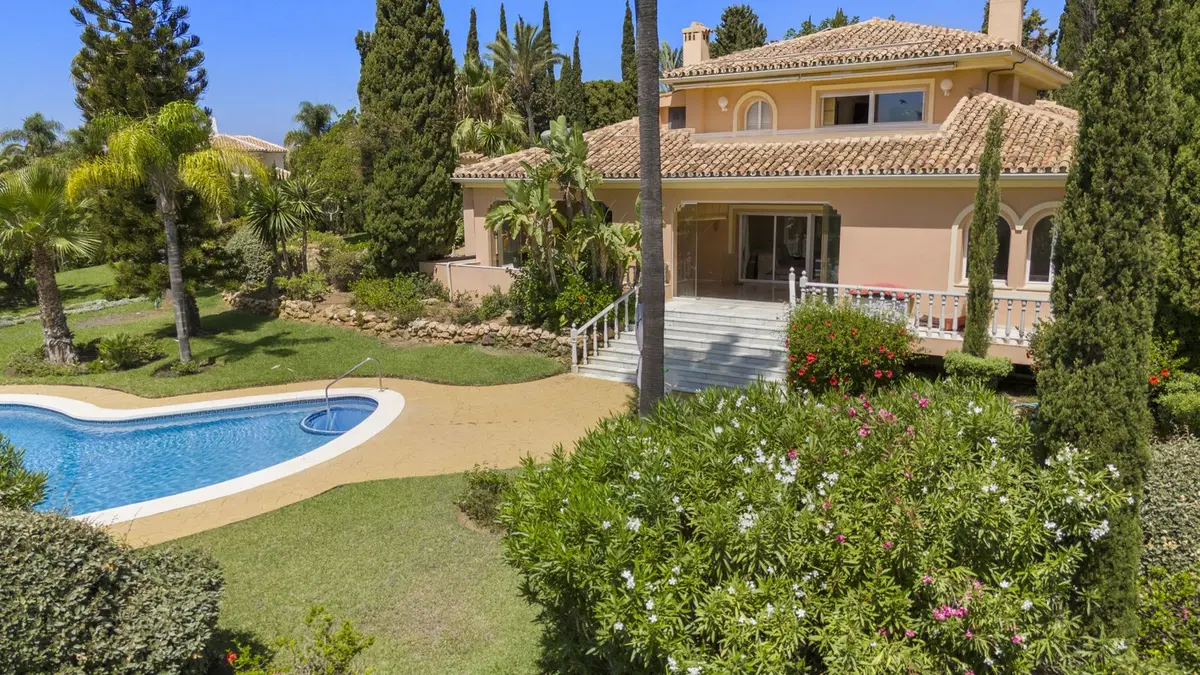 Detached Villa in Elviria