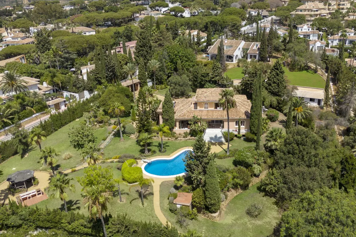 Detached Villa in Elviria