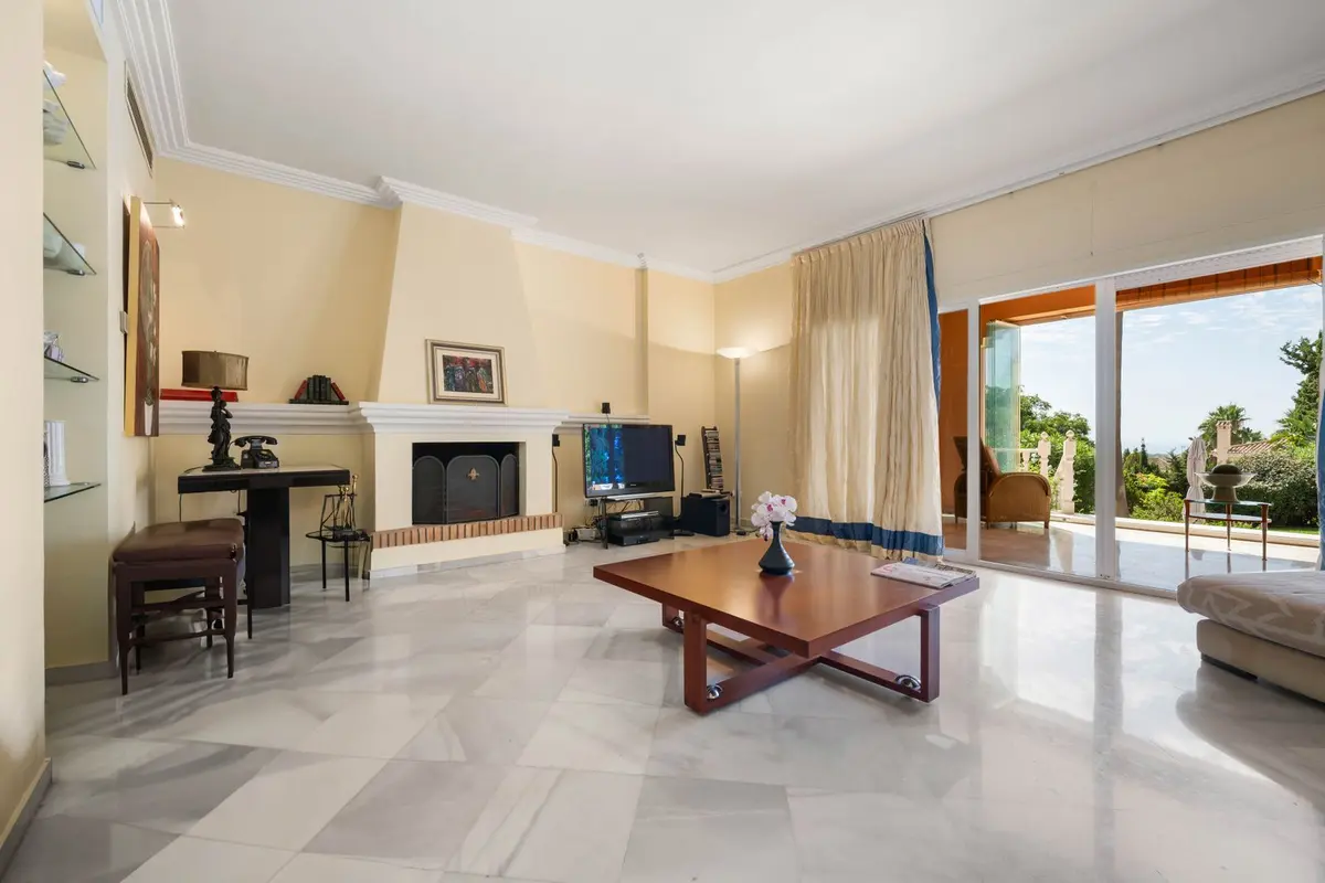 Detached Villa in Elviria