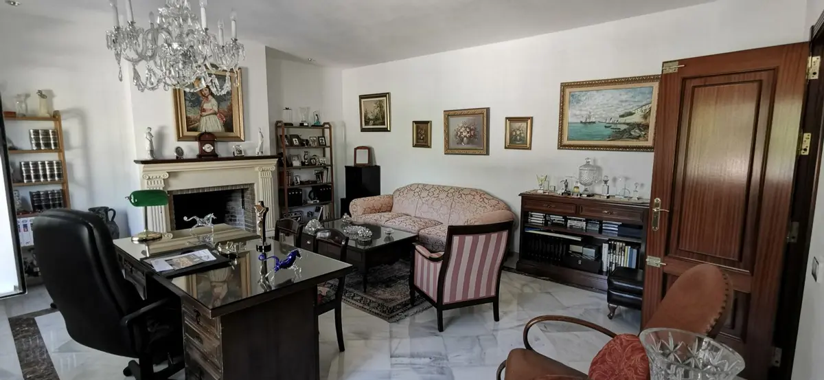 Detached Villa in Estepona