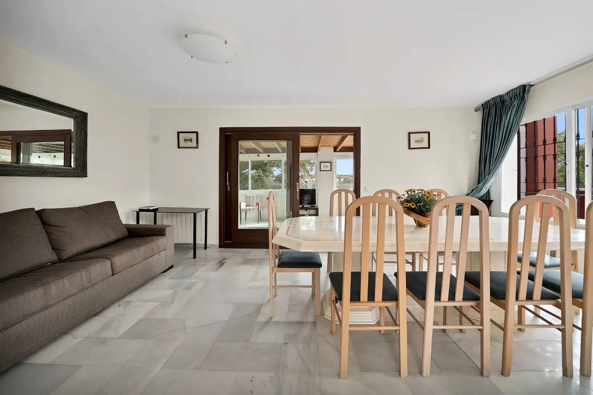 Detached Villa in Elviria