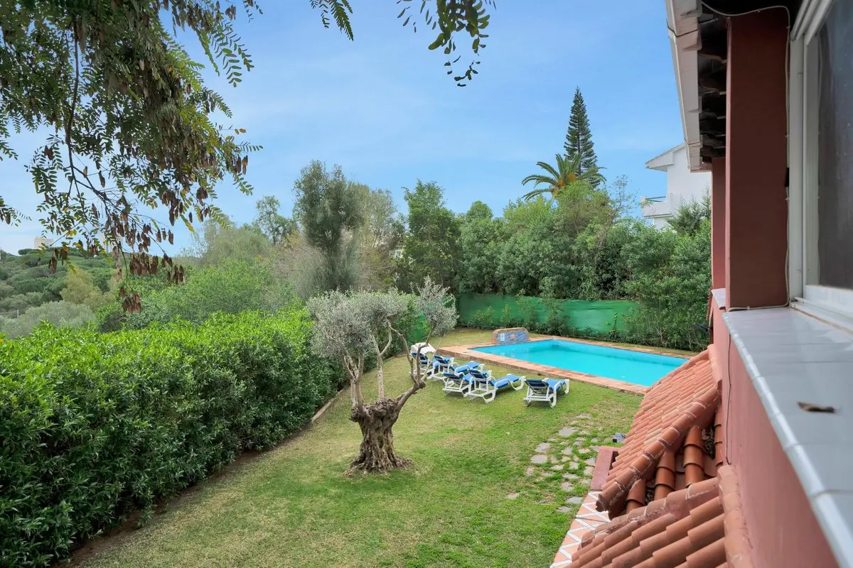 Detached Villa in Elviria