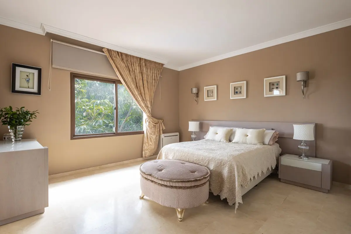 Detached Villa in El Paraiso