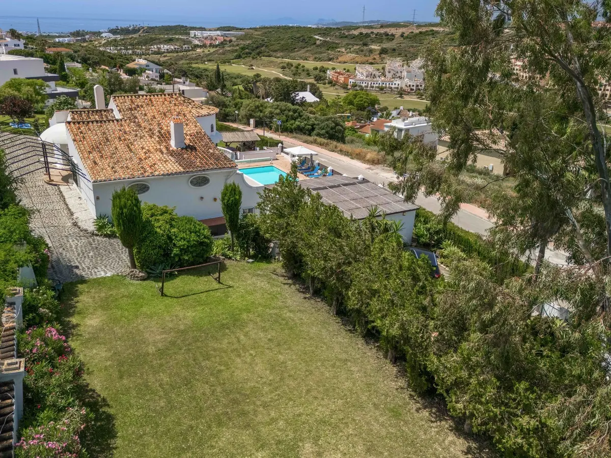 Detached Villa in Estepona