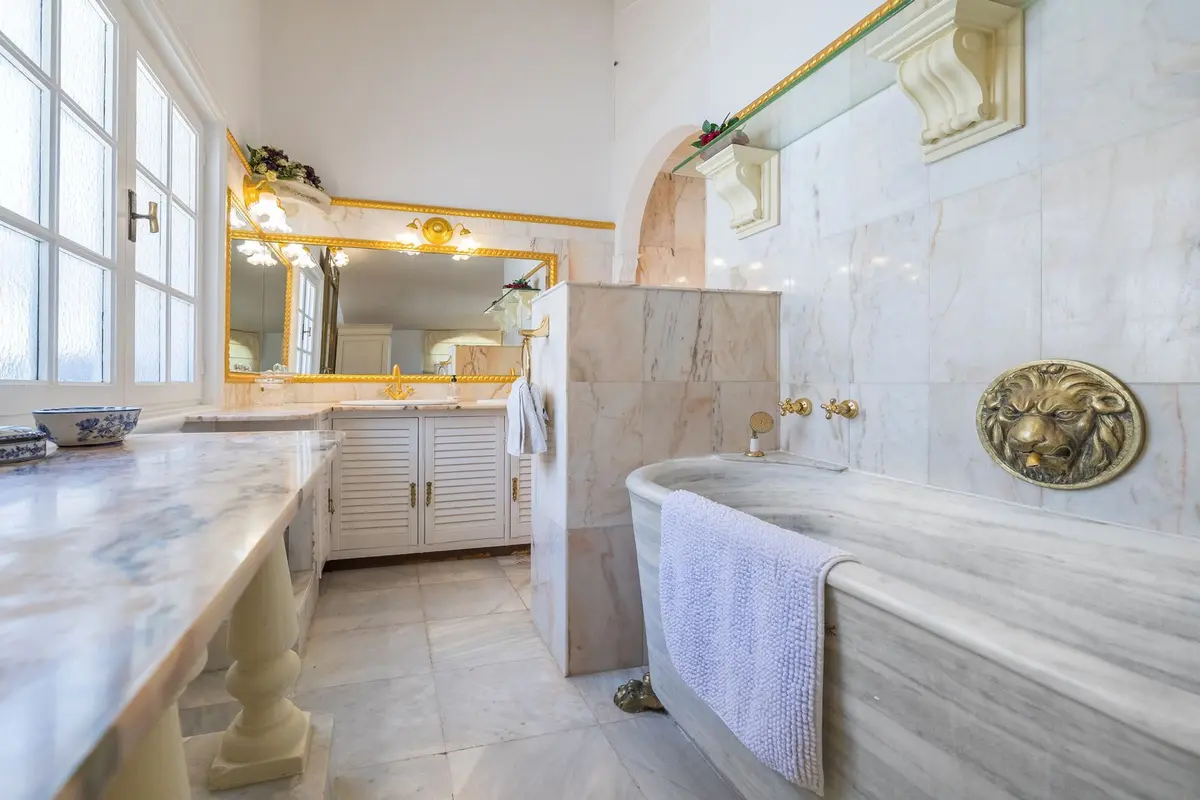 Detached Villa in Estepona