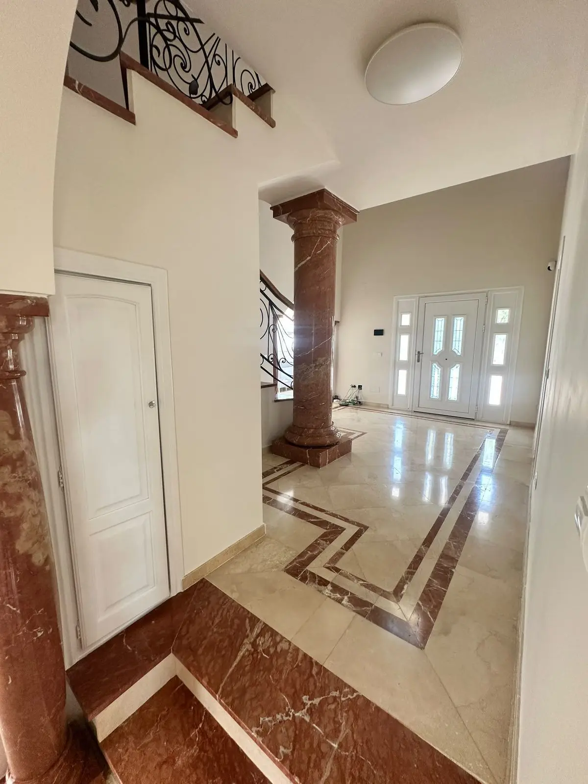 Detached Villa in Estepona