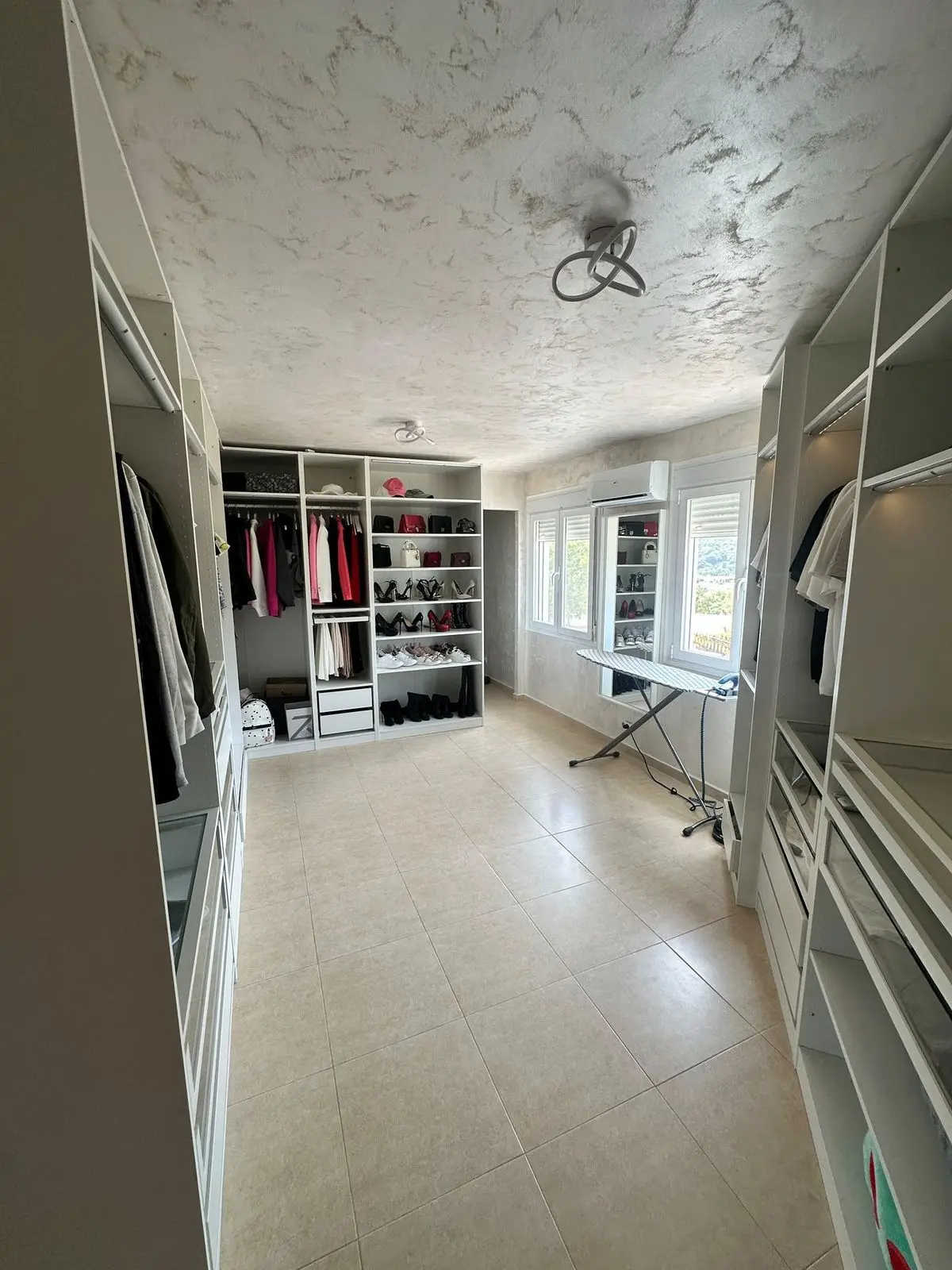 Detached Villa in Estepona