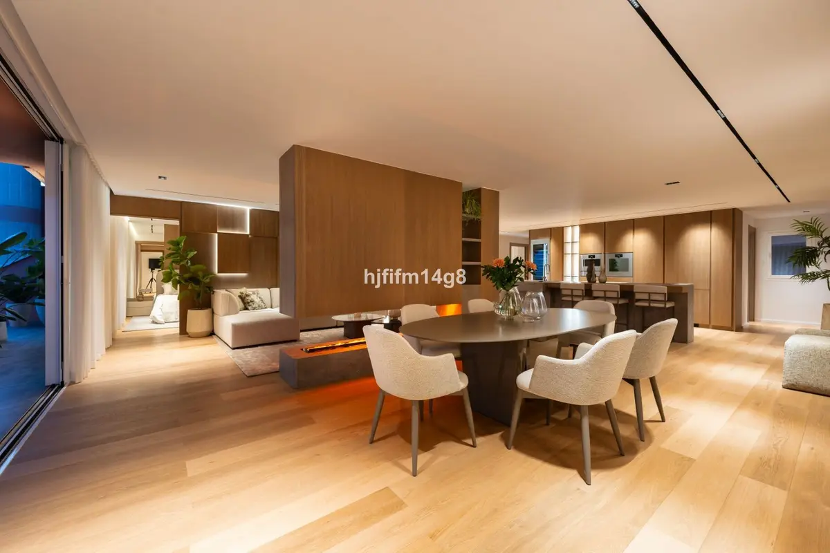 Middle Floor Apartment in Nueva Andalucía