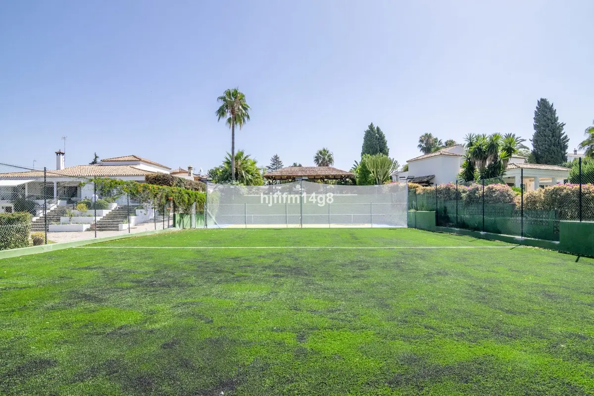 Detached Villa in San Pedro de Alcántara