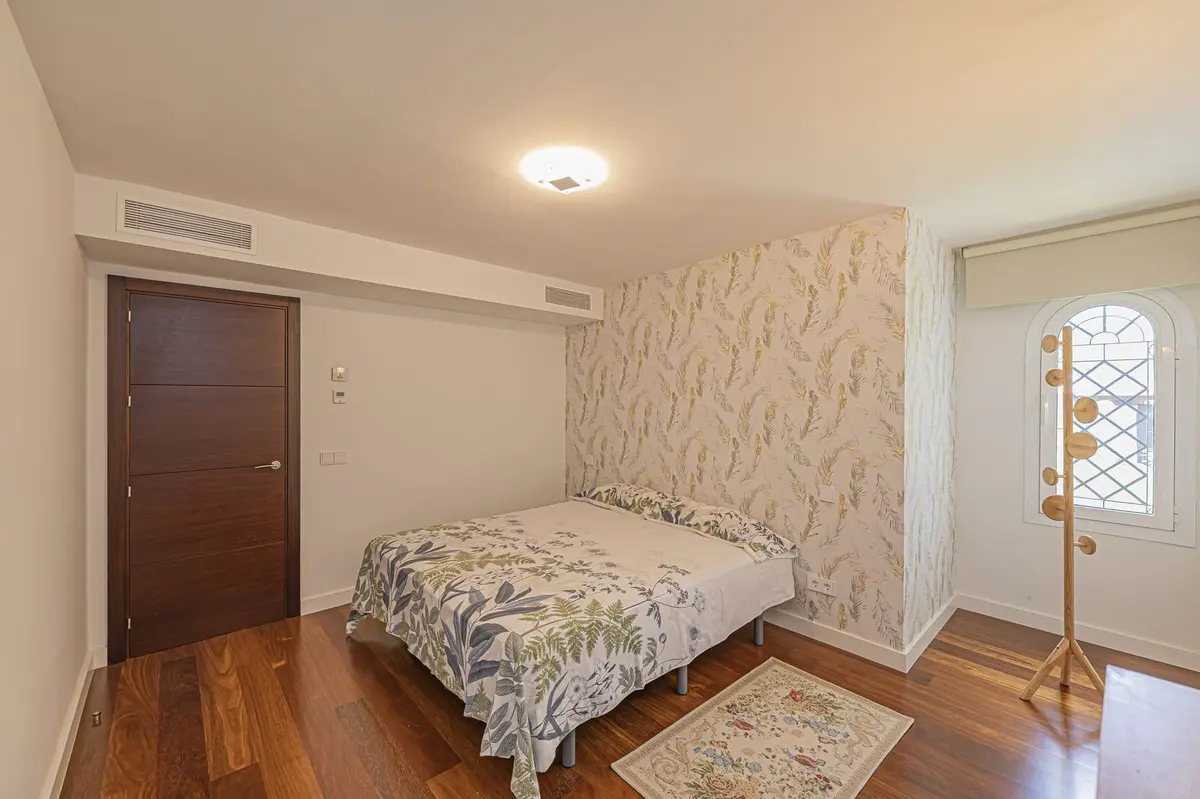 Detached Villa in El Paraiso