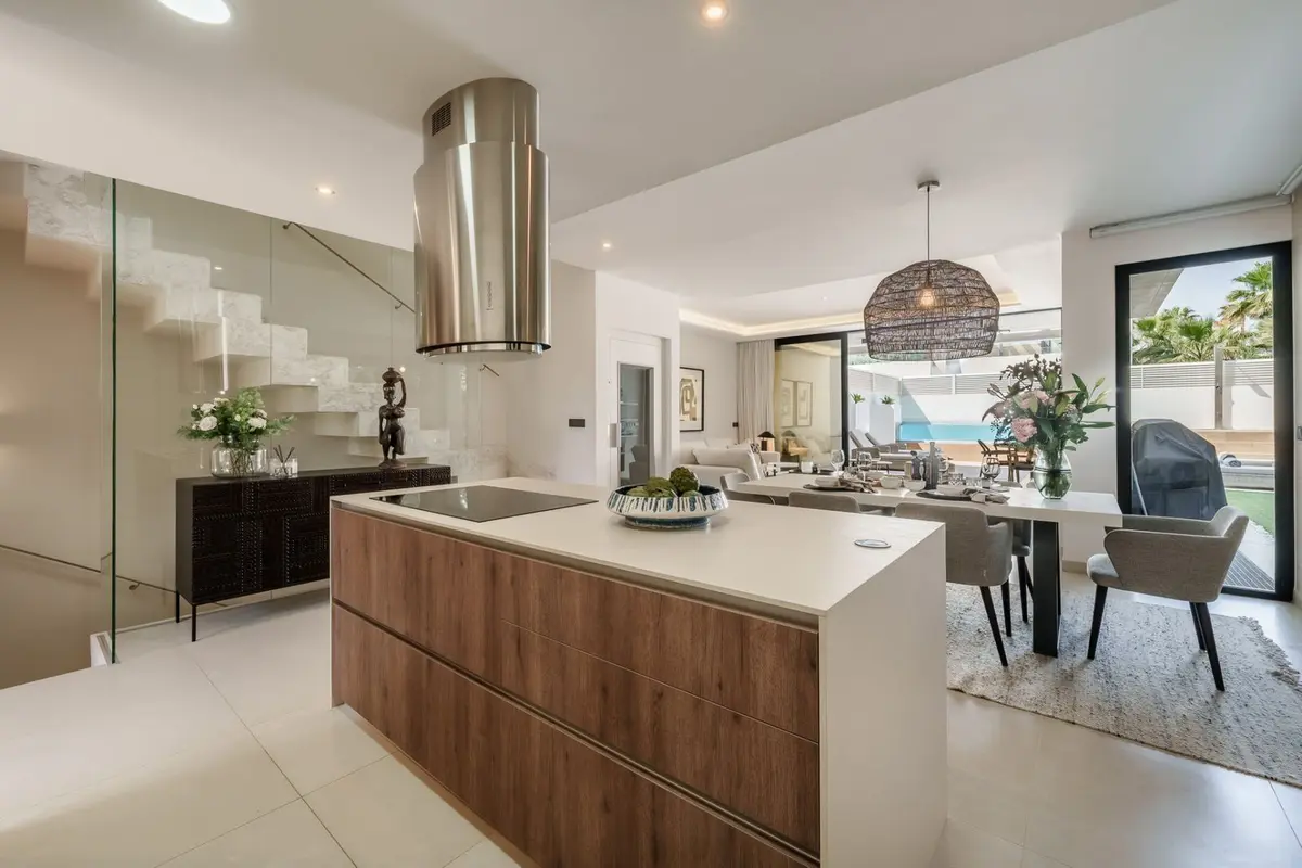 Semi-Detached House in Puerto Banús