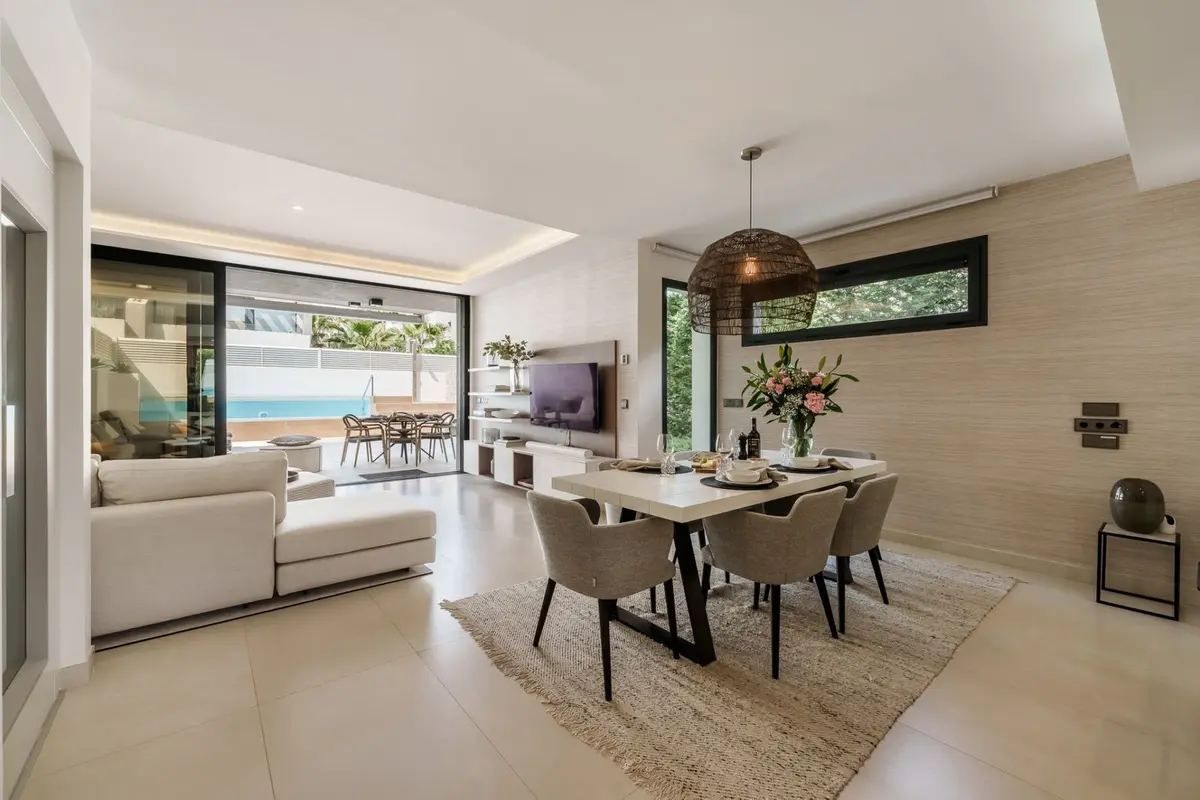 Semi-Detached House in Puerto Banús