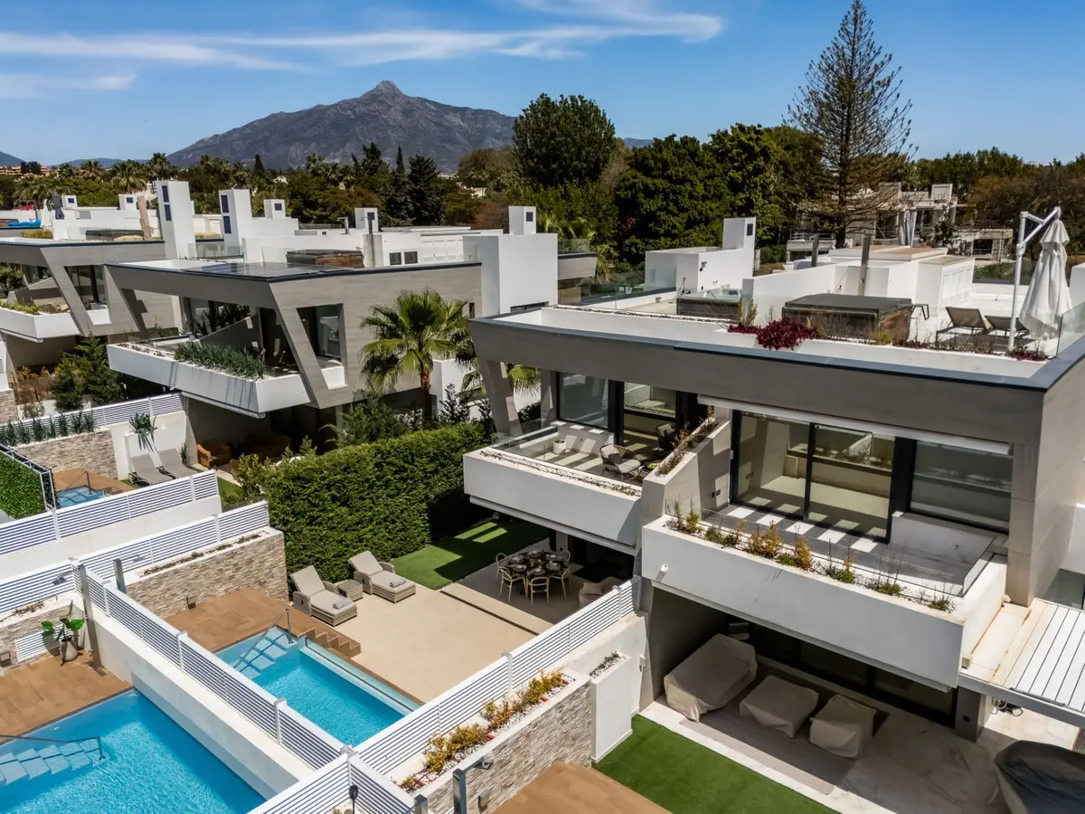 Semi-Detached House in Puerto Banús