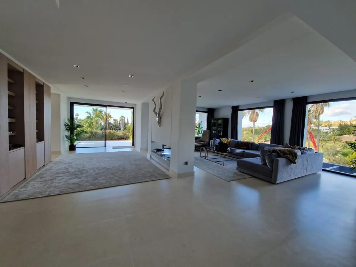 Detached Villa in Nueva Andalucía