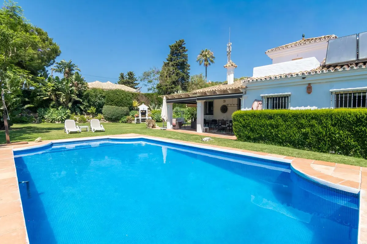 Detached Villa in Estepona