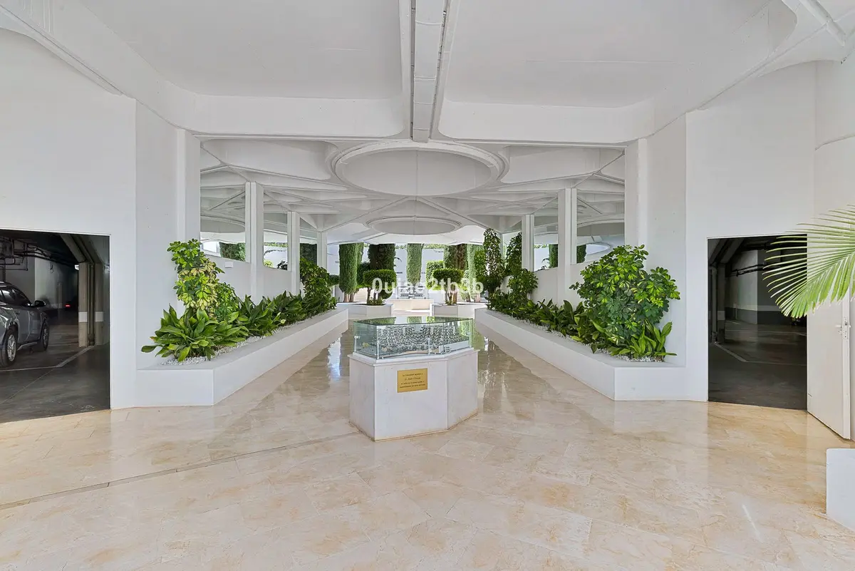 Middle Floor Apartment in Marbella