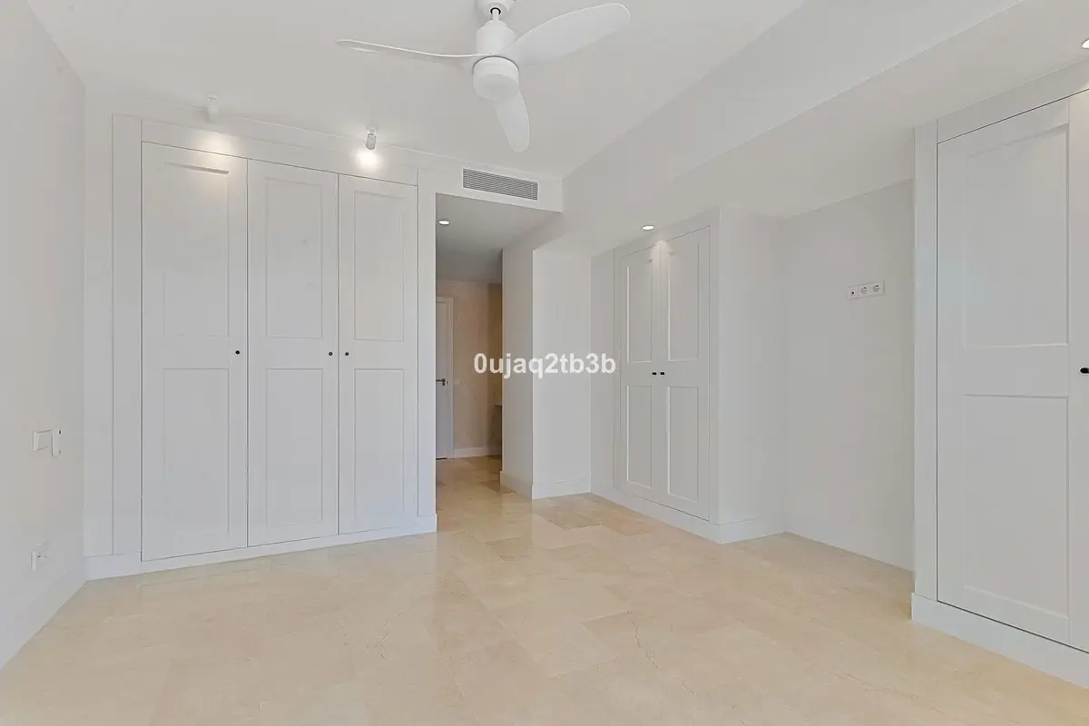 Middle Floor Apartment in Marbella