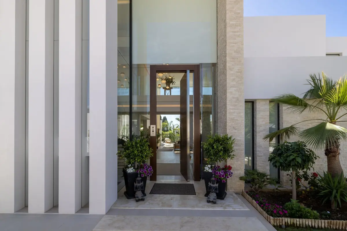 Detached Villa in El Paraiso