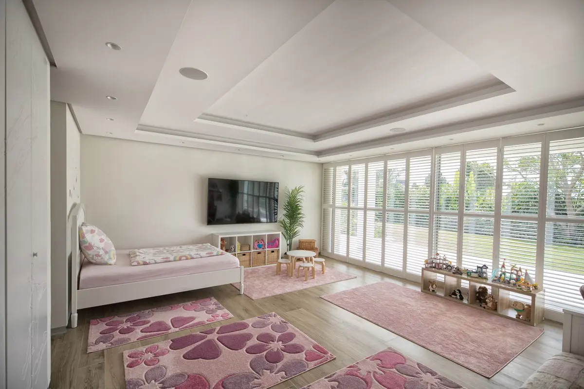 Detached Villa in El Paraiso