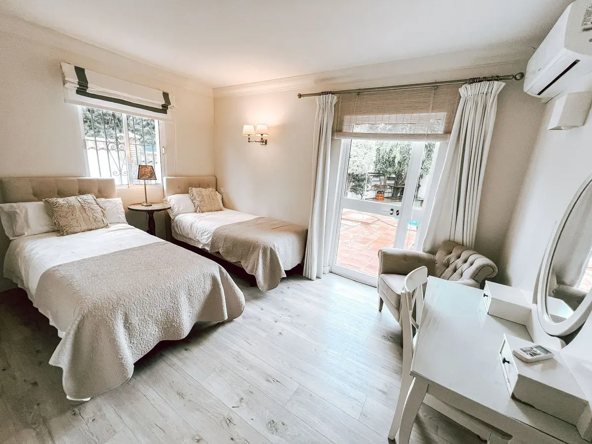 Detached Villa in Nueva Andalucía