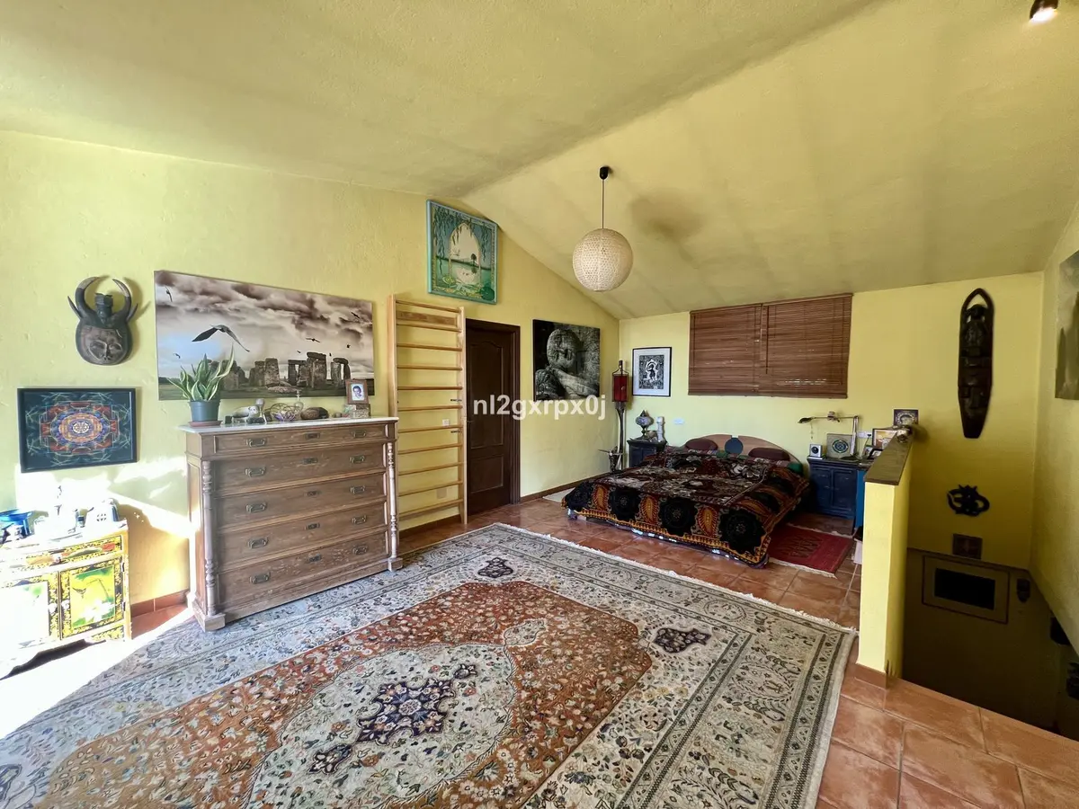 Detached Villa in Marbella