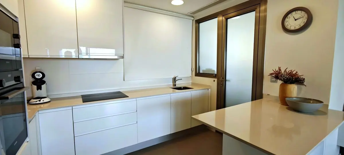 Middle Floor Apartment in Estepona