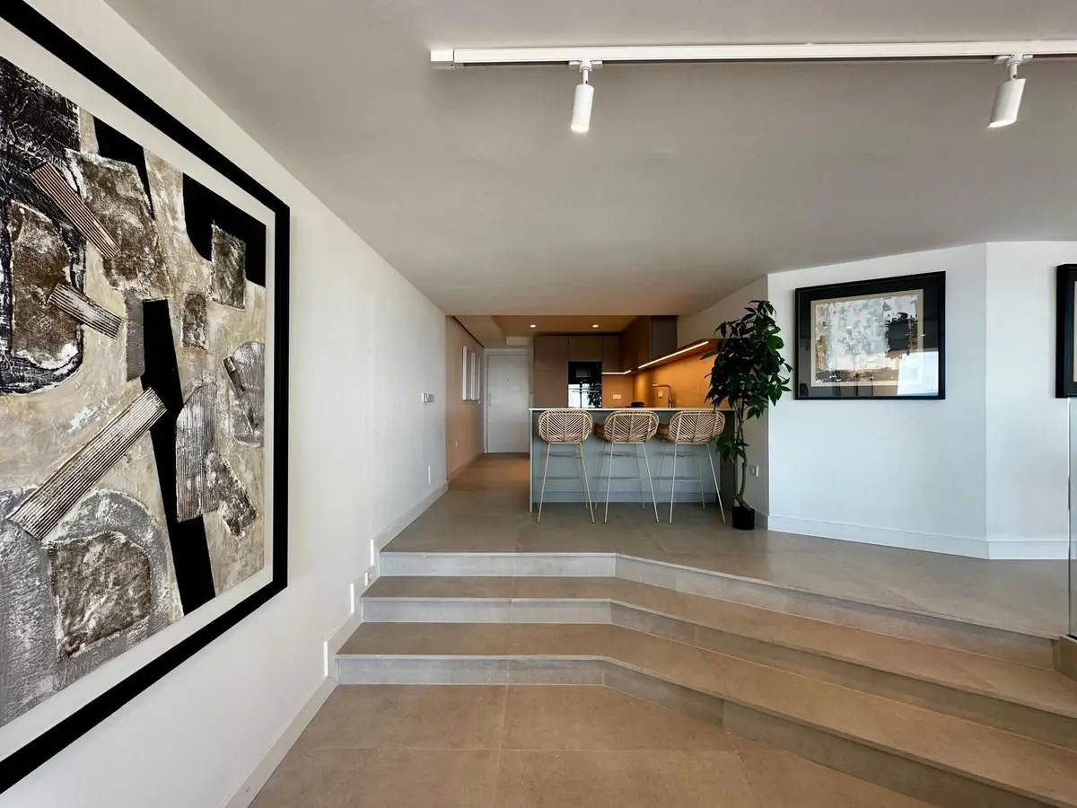 Middle Floor Apartment in Marbella