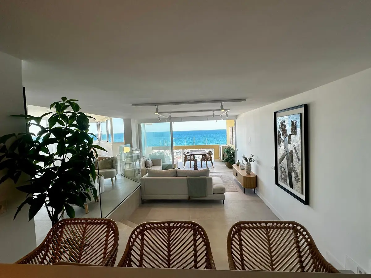 Middle Floor Apartment in Marbella