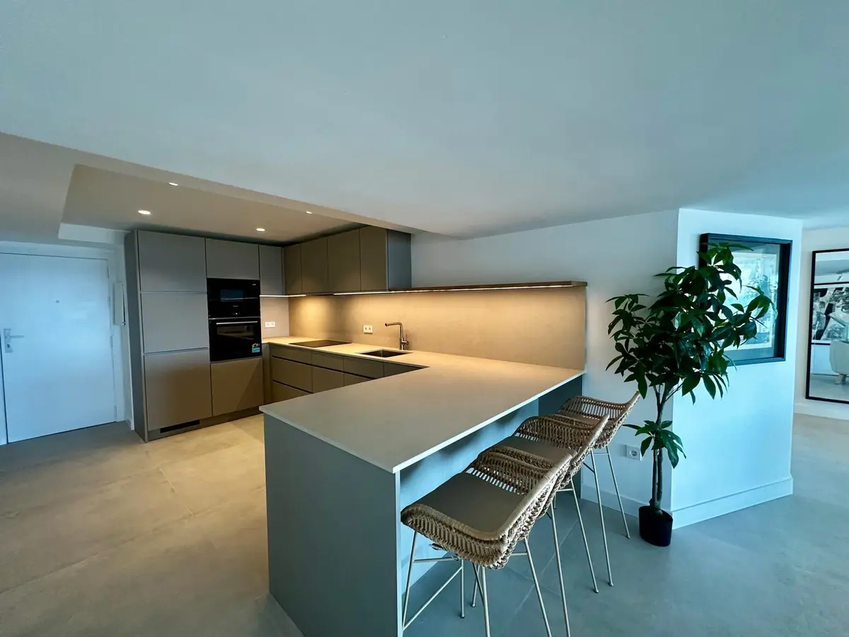 Middle Floor Apartment in Marbella