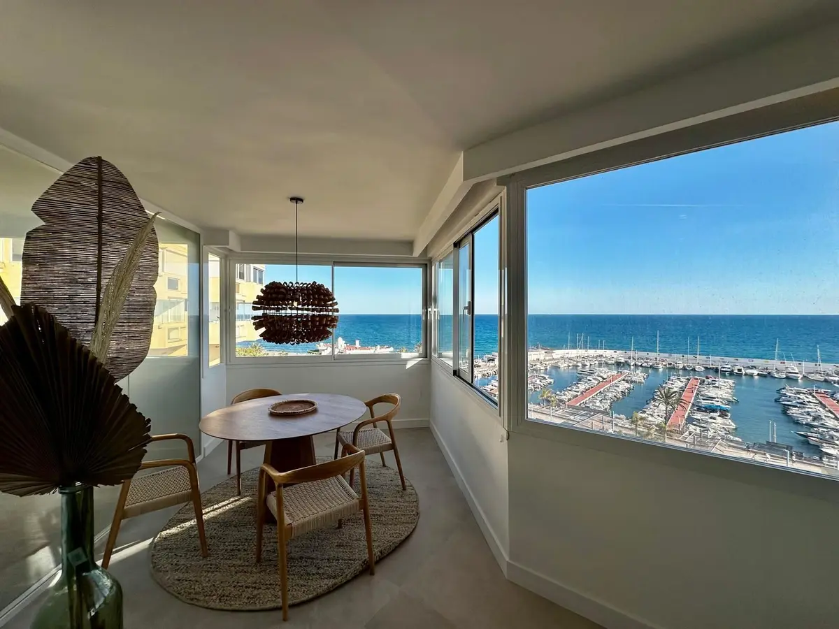 Middle Floor Apartment in Marbella