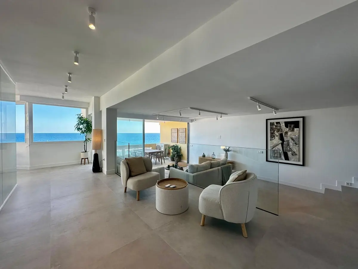 Middle Floor Apartment in Marbella