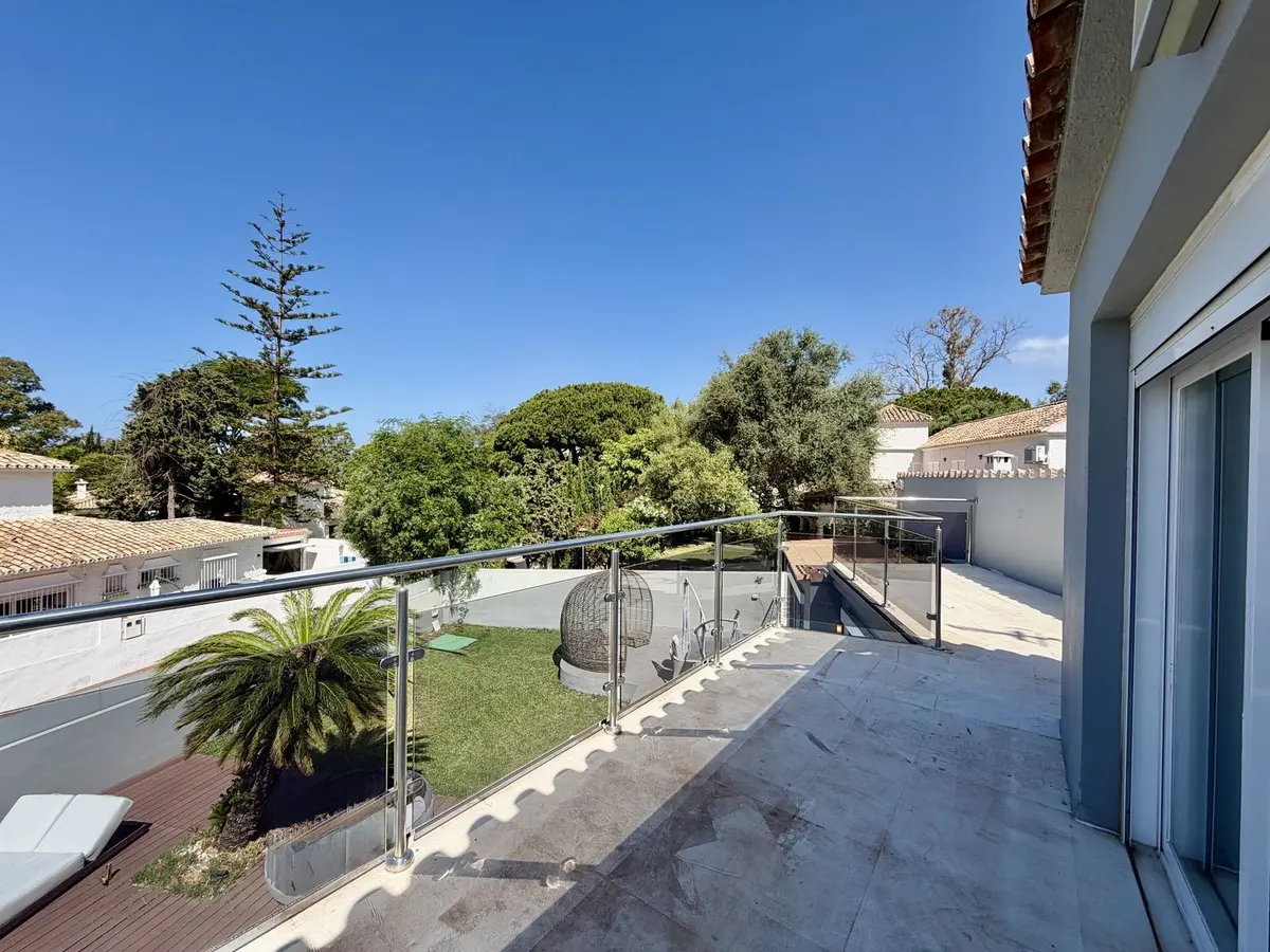 Detached Villa in Cabopino