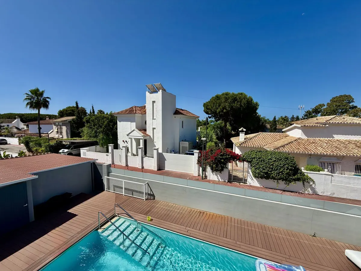 Detached Villa in Cabopino