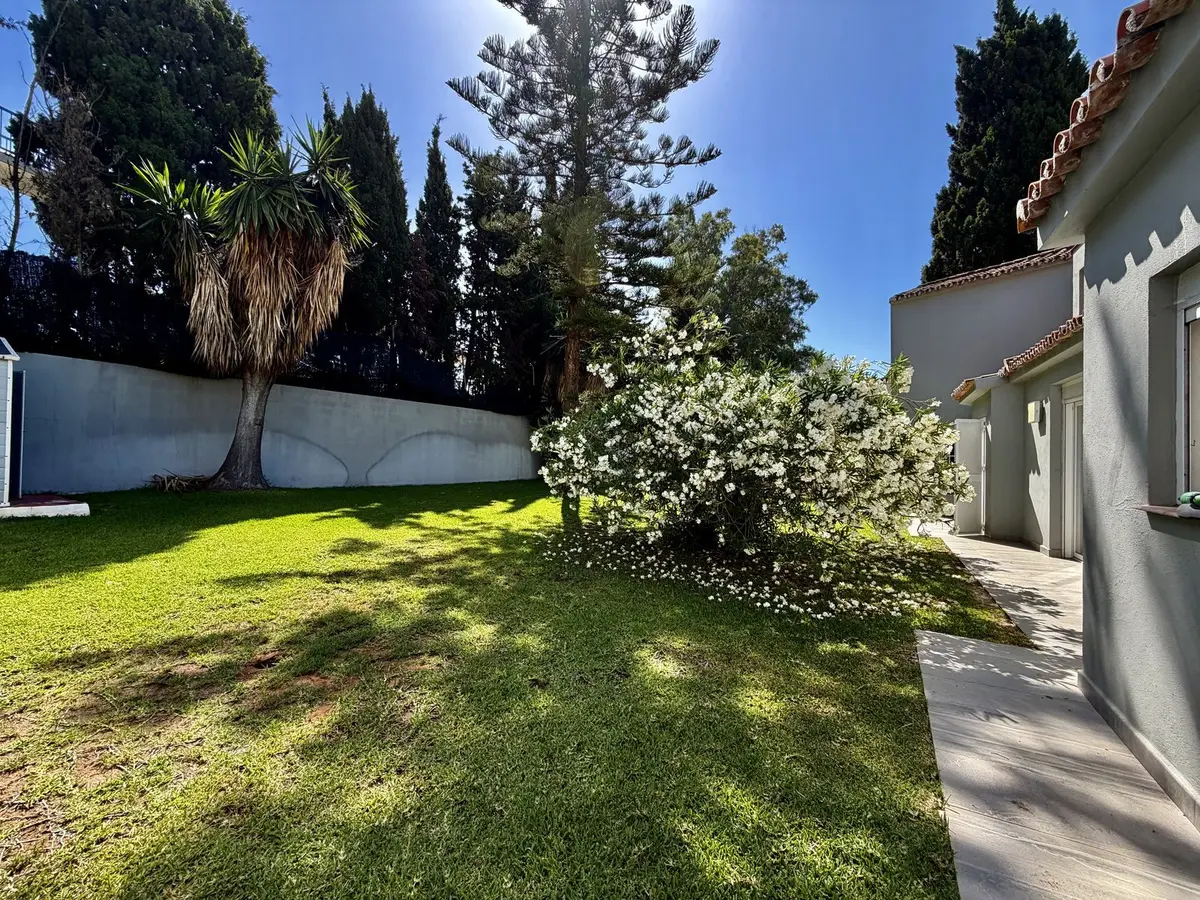 Detached Villa in Cabopino
