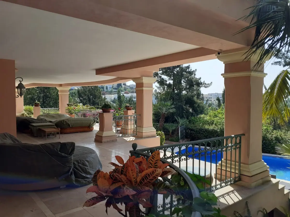 Detached Villa in Estepona