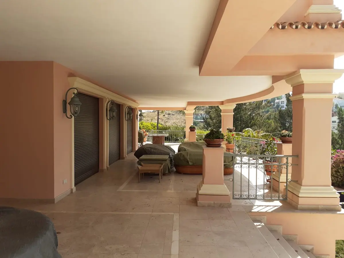 Detached Villa in Estepona