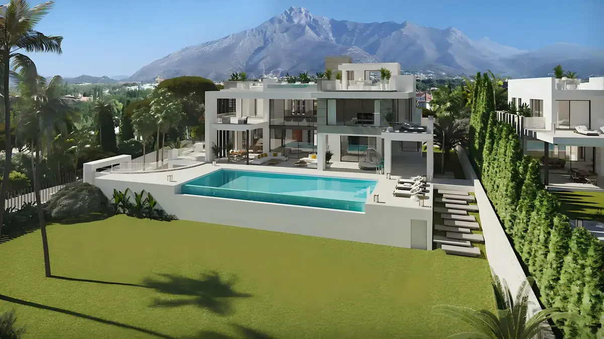 Detached Villa in Marbella